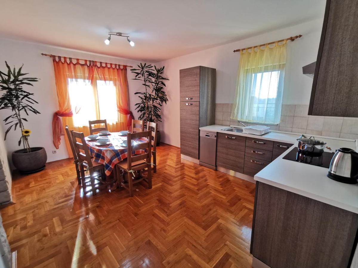 House Ana - Loborika, Pula, 4 Bedrooms Zewnętrze zdjęcie